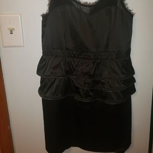 Black zipper peplum dress M